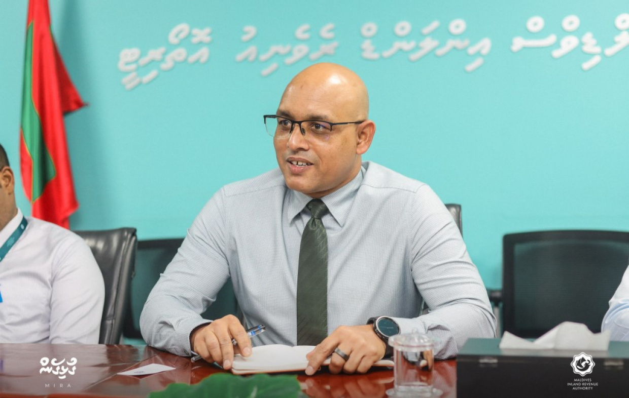މި ސަރުކާރުން ދަރަނި ދެއްކުމަށް 1.29 ބިލިއަން ޑޮލަރު ހޭދަ ކުރި: ވަޒީރު ޒަރީރު