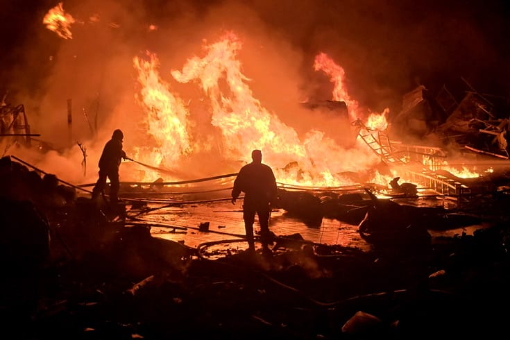 އިޒްރޭލުގެ ދިފާއީ ނިޒާމު ފެއިލްކޮށް އީރާނުން ޑިމޯނާއަށް ދިން ހަމަލާތަކުގައި 100 މީހުން ޒަހަމް ވެއްޖެ