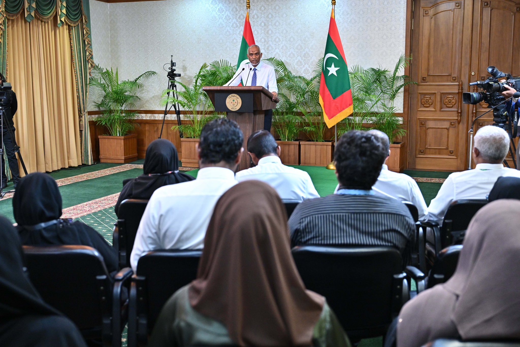 ކޯޓު އަމުރާ ހިލާފުވުމުން ނޫސްވެރިޔަކު ރައީސް އޮފީހުގެ ޕްރެސް އިން ބޭރުކޮށްފި