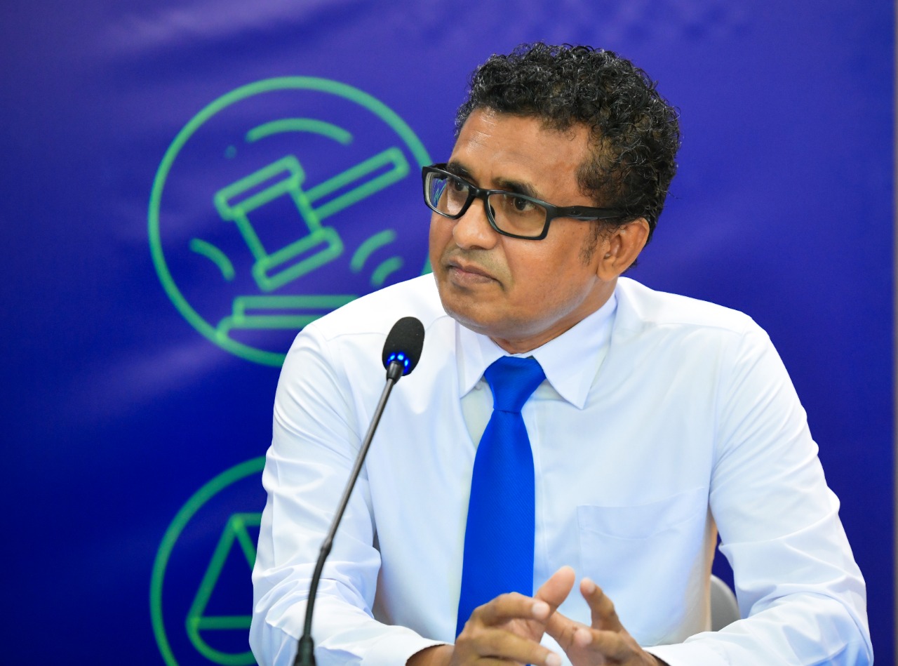 ޖީއެސްޓީ ބޮޑުކުރުމުން ހުރިހާ ތަކްލީފެއް އުފުލަންޖެހޭނީ ޢާއްމު ރައްޔިތުން - ޝަރީފް