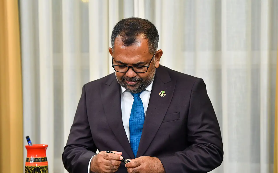 މެދުއިރުމަތީގެ ހާލަތާއި ގުޅިގެން ރާއްޖޭގެ އިޤްތިސާދަށް ކުރާނެ އަސަރުތައް ބަލަނީ