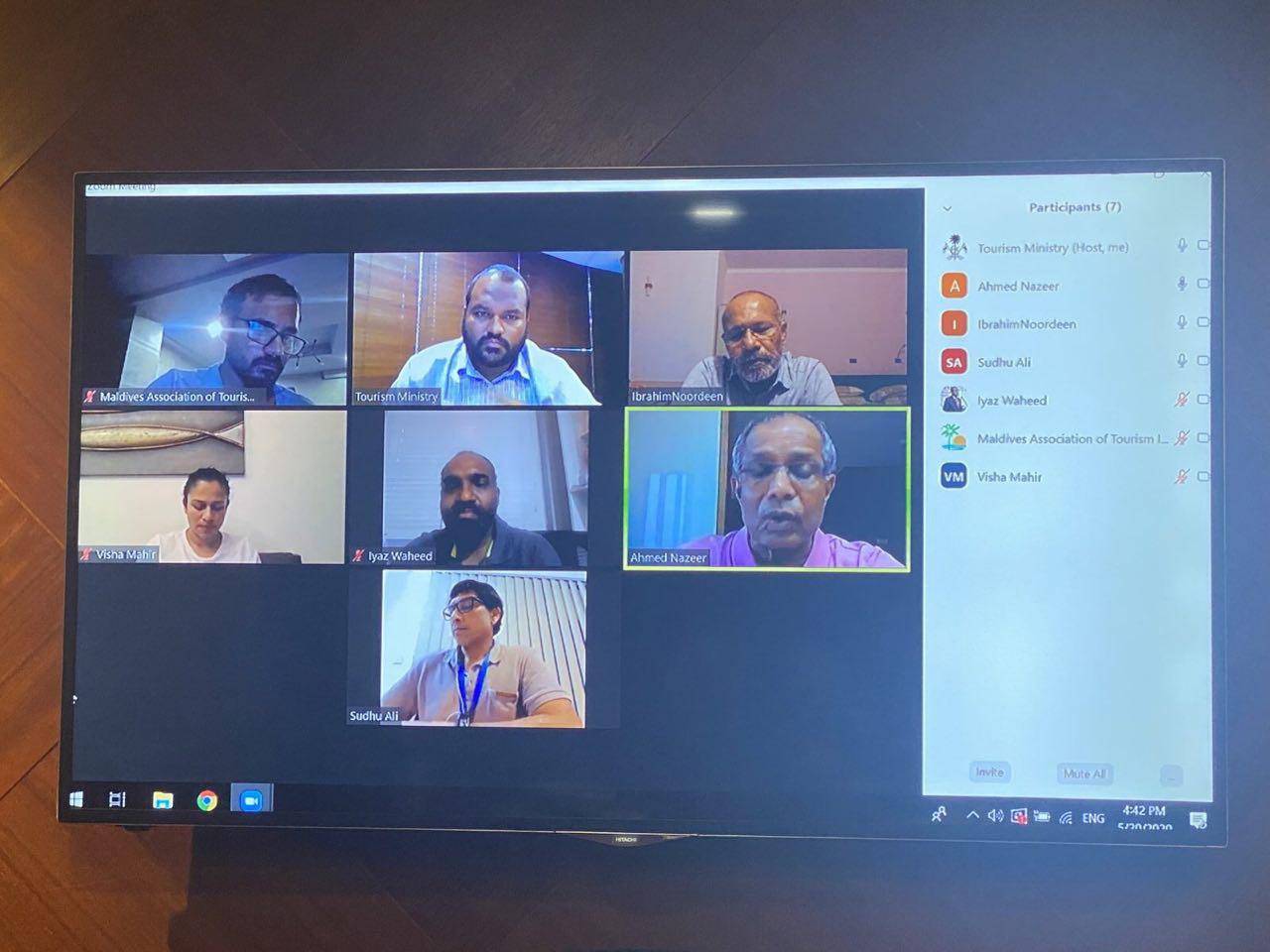 ޓޫރިޒަމް މިނިސްޓަރ އަލީ ވަހީދު ދާއިރާގެ އިސްފަރާތްތަކާއި ބައްދަލުކުރައްވައިފި