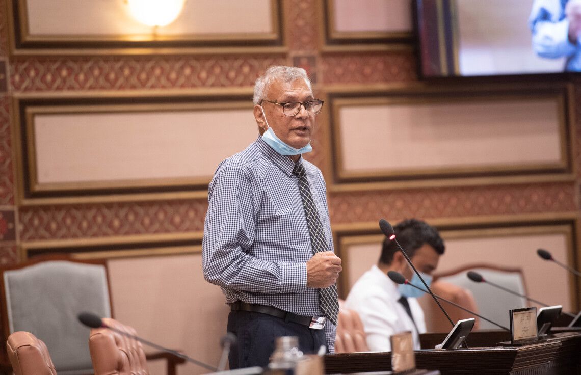 ޖަޒުބާތުގައި ޖެހިއްޖެނަމަ ގާނޫނީ ވެރިކަމުގެ މާނަ ގެއްލިދާނެ: އައްޑޫ ޝަރީފް