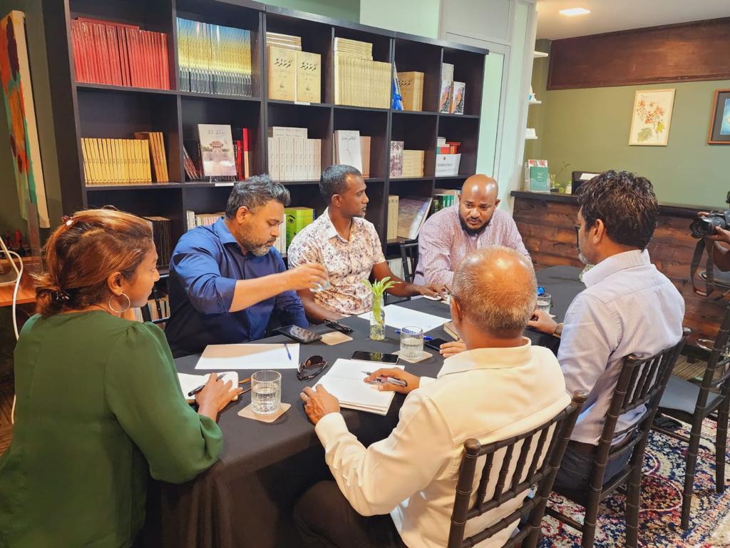 ޔާމީނާއި ނަޝީދުގެ ނަން މިފަހަރަކު ވޯޓުކަރުދާސްކޮޅަކު ނެތް!