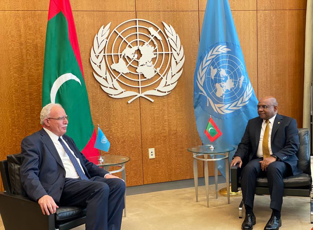 މިނިސްޓަރ ޝާހިދު، ފަލަސްތީނުގެ ހާރިޖީ ވަޒީރާ ބައްދަލުކުރައްވައިފި