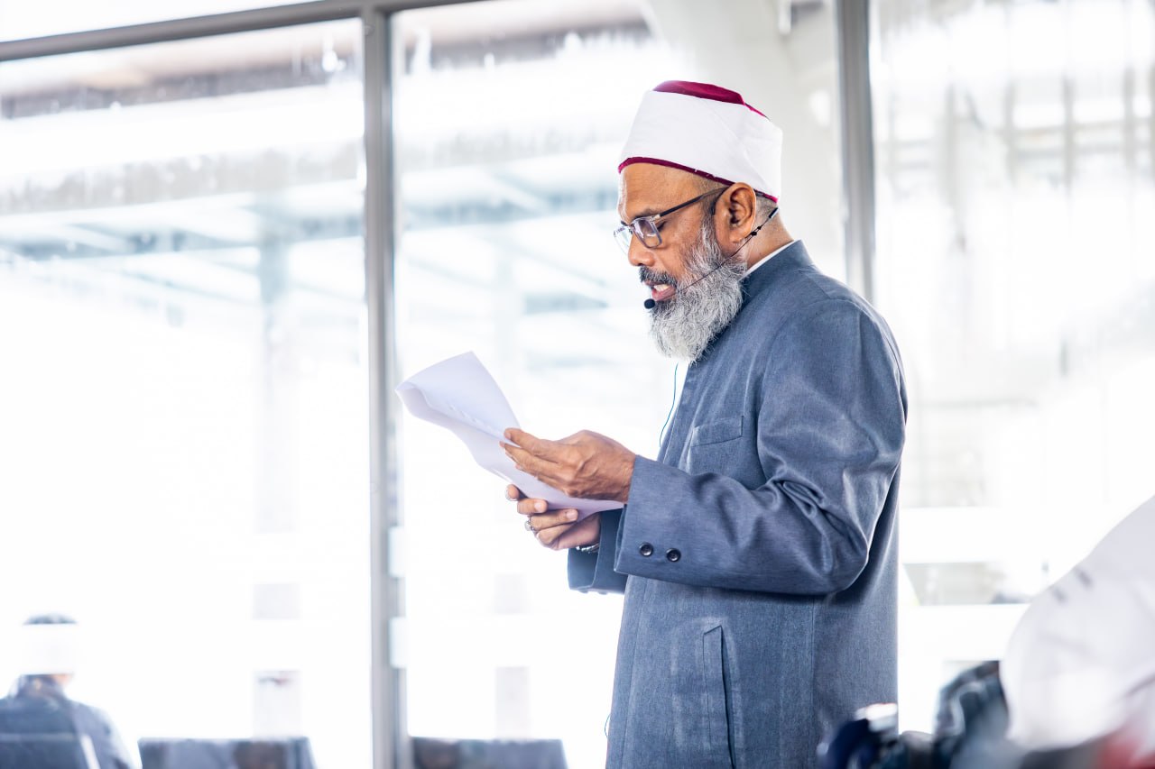 ޤިޔާމަތް ދުވަހާއި މަޙުޝަރު މައިދާނުގެ ބިރުވެރިކަމުން ސަލާމަތްވުމަށް މަސައްކަތް ކުރަންޖެހޭ