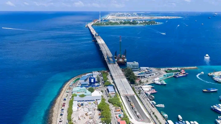 ތިލަމާލެ ބްރިޖު: މާލެއާއި ވިލިމާލެ ގުޅުވާލައި ތާރީޚީ ކާމިޔާބީއެއް!