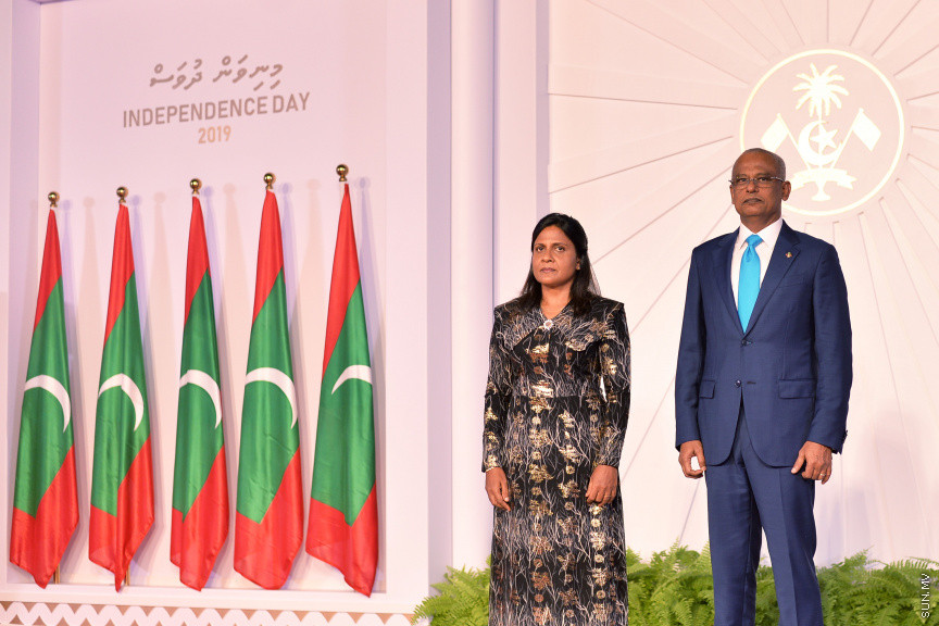 މިނިވަން ދުވަހުގެ މުނާސަބަތުގައި، ރައީސްގެ ދެކަނބަލުން ބާއްވާ ބައްދަލުވުން ޖުލައި 25ގައި