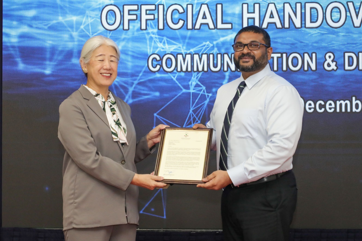 ޖަޕާނުން ދިވެހި އަސްކަރިއްޔާއަށް މީހުން ހޯދުމުގައި ބޭނުންކުރާ ޒަމާނީ އާލަތްތަކެއް ހަދިޔާކޮށްފި