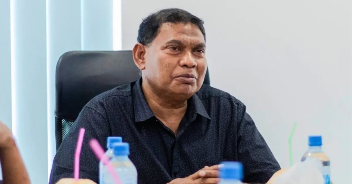ފެނަކައިން ހާއްސަ އެހީއަށް ބޭނުންވާ ކުއްޖަކު ވަޒީފާއިން ވަކި ކޮށްފި