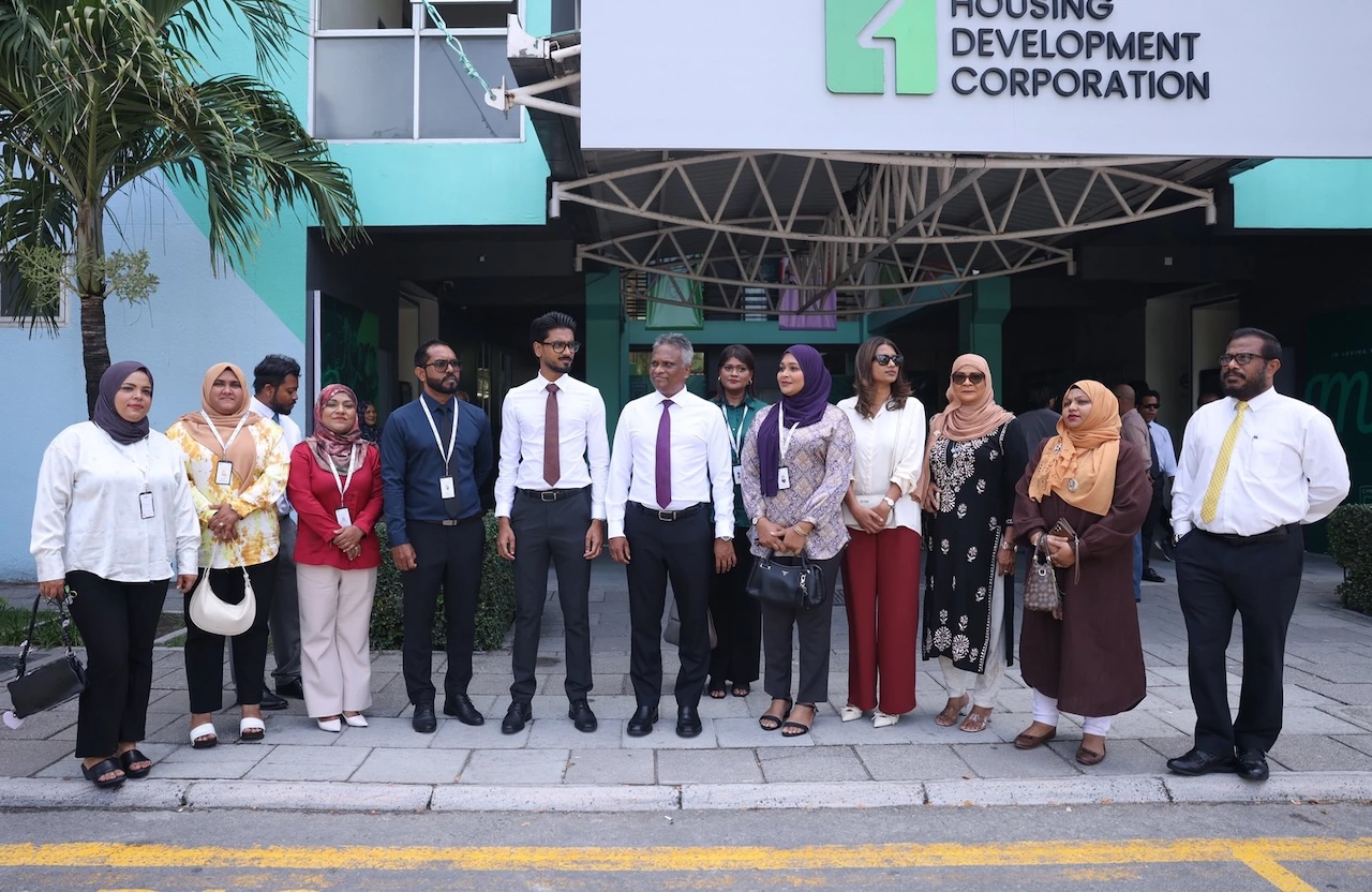 ހުޅުމާލޭގެ މުނިސިޕަލް ޚިދުމަތްތަކާ މެދު މަޝްވަރާ ކުރުމުގެ ފުރުޞަތު އެޗްޑީސީއިން ނުދިން: މޭޔަރު އާޒިމް