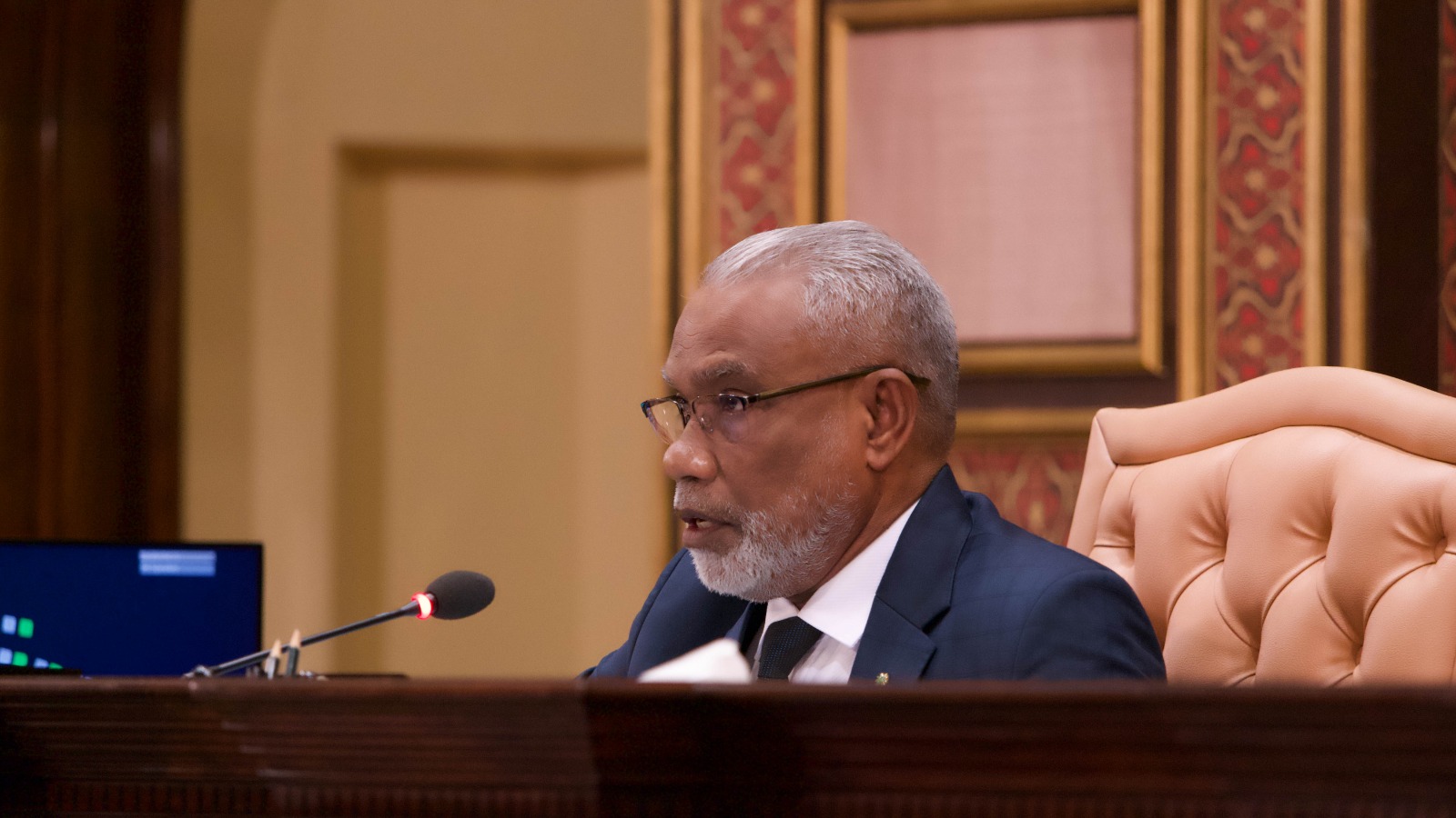 ކޯފާ އިސްކުރަށްވައި އަދުރޭ ވިދާޅުވީ އެމްޑީޕީން ބޭނުންވާ ދެ ކޮމިޓީން ސޯބެއަށް ޖާގަދޭން ނުޖެހޭ ކަމަށް