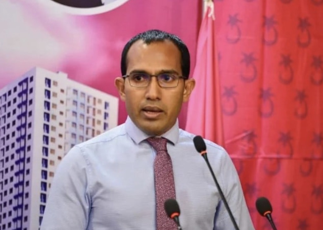 ވޯޓު އެއްކުރުމުގެ މައިގަނޑު ބޭނުމަކީ ރައްޔިތުންނަށް ފިލުން: މަލީހް
