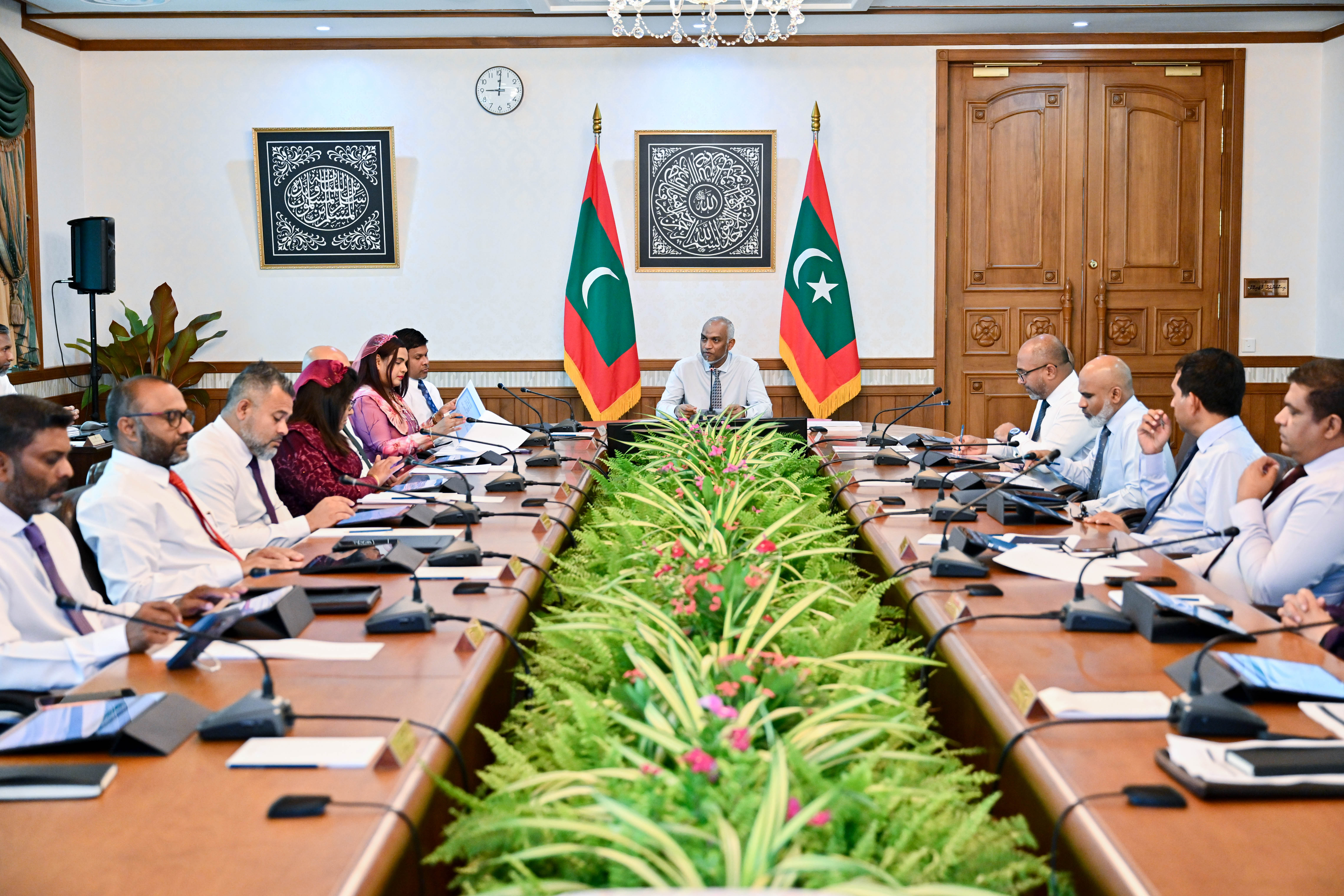 މަޝްރޫޢުތައް އަވަސްކުރުމަށް ހާއްސަ ފިޔަވަޅުތަކެއް އަޅަން ވަޒީރުންގެ މަޖިލީހުން ނިންމައިފި