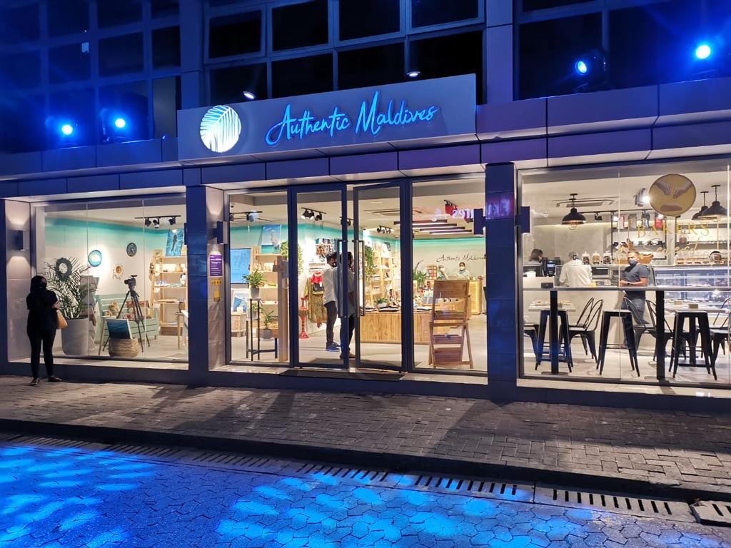 އޮތެންޓިކް މޯލްޑިވްސްގެ އާ ފިހާރައެއް މާލޭގައި ހުޅުވައިފި