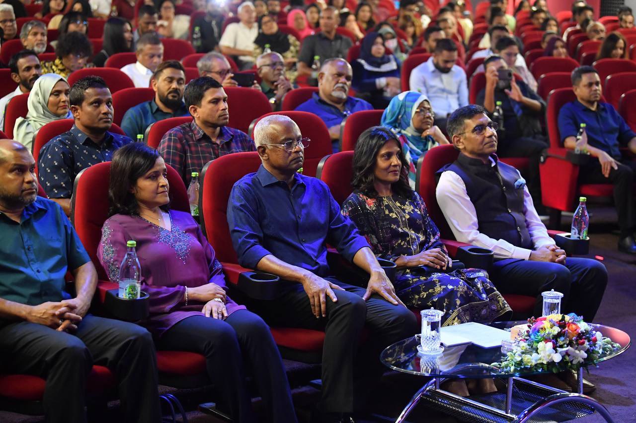 ޒަމާނީ ވަސީލަތްތަކާއެކު އޮލިމްޕަސް ހުޅުވައިފި