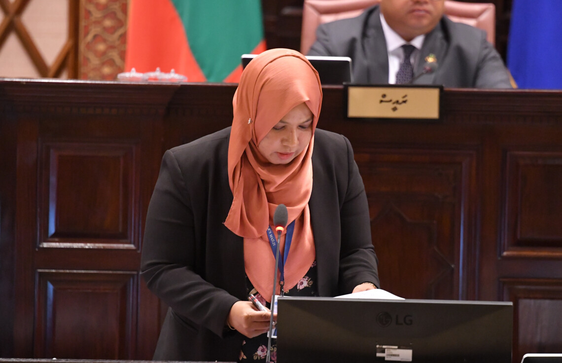 ސުޕްރީމް ކޯޓުގެ ވަގުތީ އަމުރަށް ތަބާނުވާން މަޖިލީހުން ނިންމައިފި