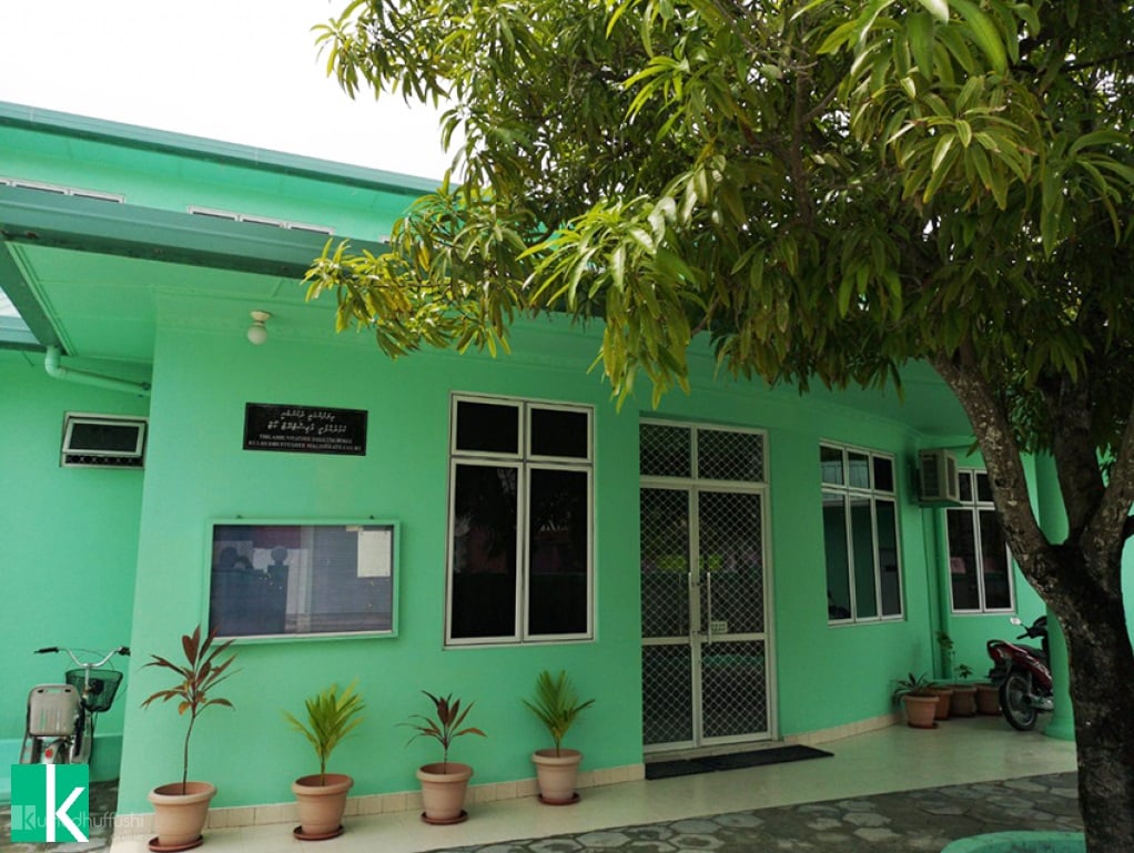 ކުޅުދުއްފުށީ ކޯޓުގެ އިސްމެޖިސްޓްރޭޓްގެ ސުލޫކީ މައްސަލައެއް ބަލަނީ