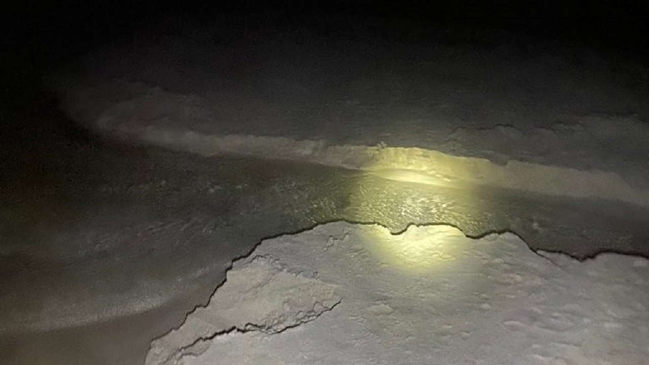 ފިނޮޅަށް ގެއްލުންދިން ޖެނެރަލް މެނޭޖަރު ފުރުން މަނާކޮށްފި