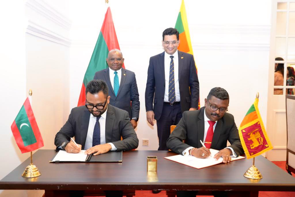 ލަންކާއާއި ރާއްޖެއާ ދެމެދު ބޯޑާ ސެކިއުރިޓީއާ ގުޅޭ އެއްބަސްވުމެއްގައި ސޮއިކޮށްފި