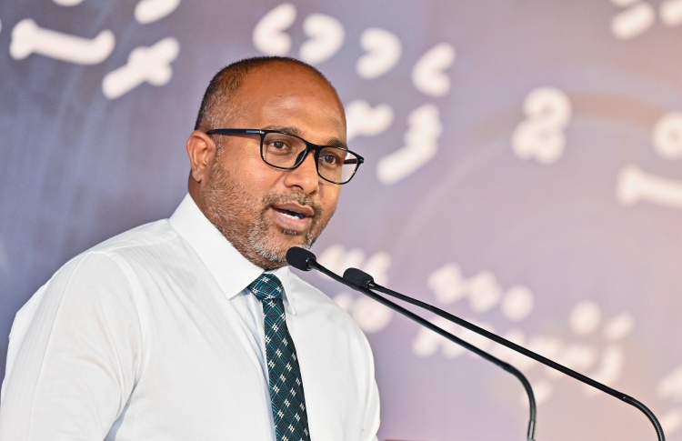 ޖަލުތަކުގައި ދަންވަރު ހިންގާ ރެއިޑްތަކަކީ ބައިނަލްއަގުވާމީ އުސޫލެއް: މިނިސްޓަރު އިހުސާން