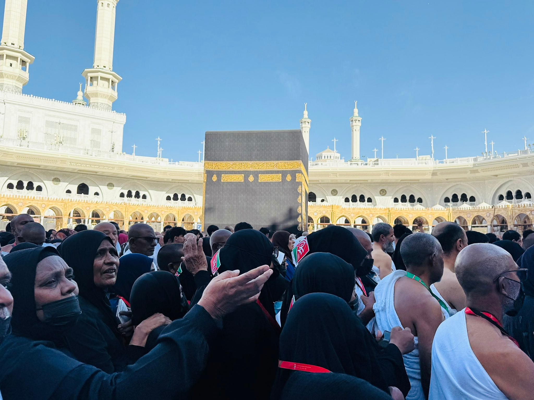 އަބްރާރު ގްރޫޕުން މީހުން ޢުމްރާއަށް ނުގެންދިޔަ މައްސަލަ ފުލުހުން ބަލަން ފަށައިފި