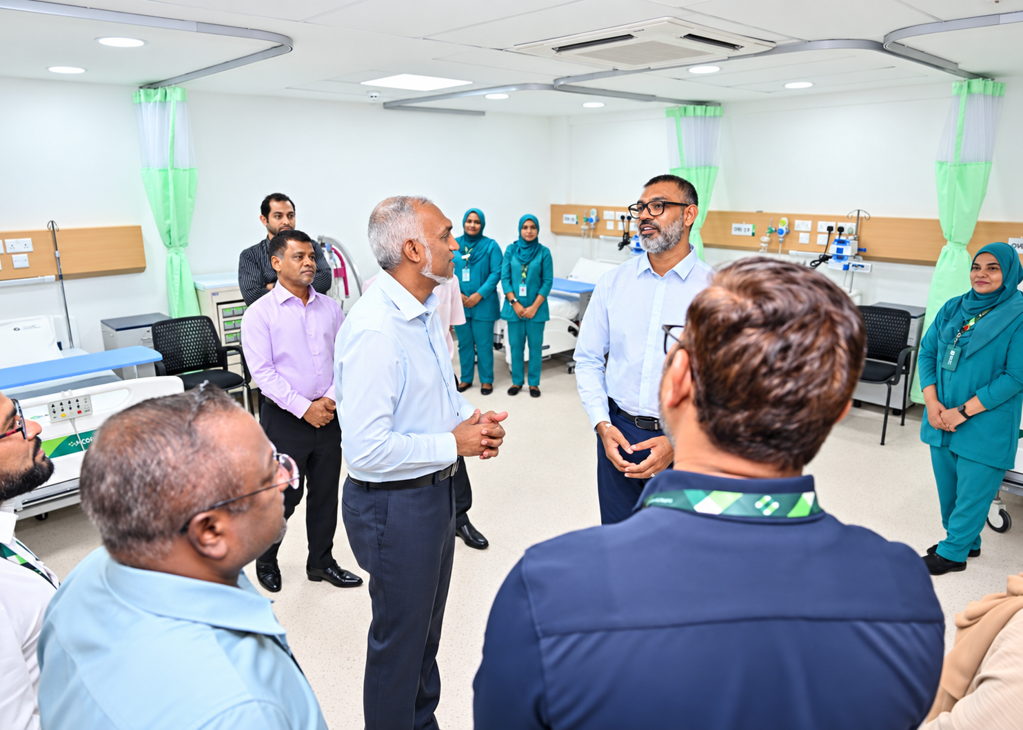 އައިޖީއެމްއެޗްގައި ރޮބޮޓިކް ސާޖަރީ ތަޢާރަފްކުރަން ރޮބޮޓެއް ހޯދުމުގެ މަސައްކަތް އެބަކުރަން: ހަލީމް