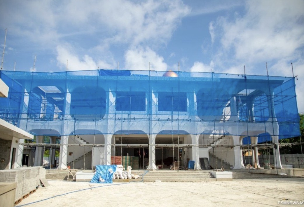 ރީސާޗް ލައިބްރަރީއަކާއެކު ހުޅުމާލޭގައި ބިނާކުރާ މިސްކިތުގެ 86 އިންސައްތަ މަސައްކަތް ނިމިއްޖެ: ސެޕްޓެމްބަރުގައި ހުޅުވަނީ