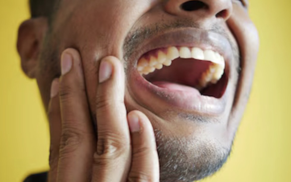 އާތުރައިޓިސްގެ އަސަރު މޫނުގެ ހުޅުތަކަށް ކުރޭތަ؟