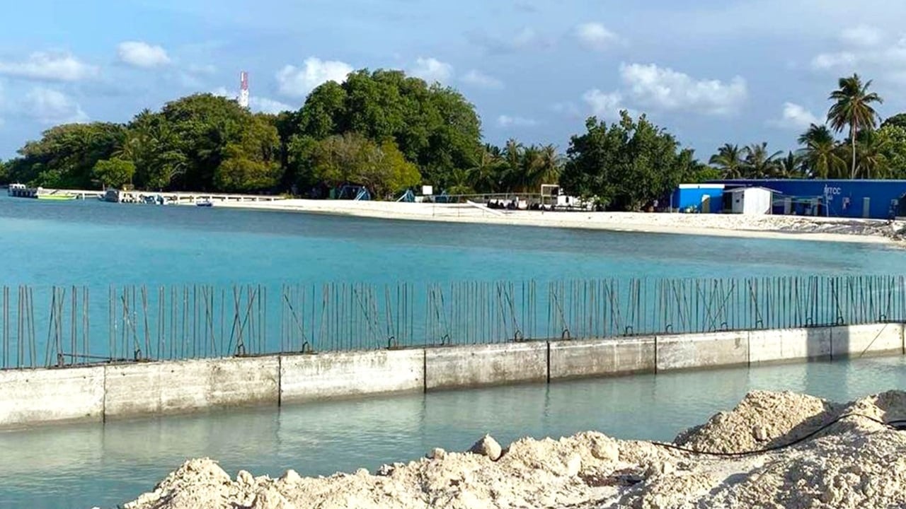 ބ. ފެހެންދޫ ބަނދަރުގެ އެއްގަމު ތޮށިލުމުގެ މަސައްކަތް ފަށައިފި