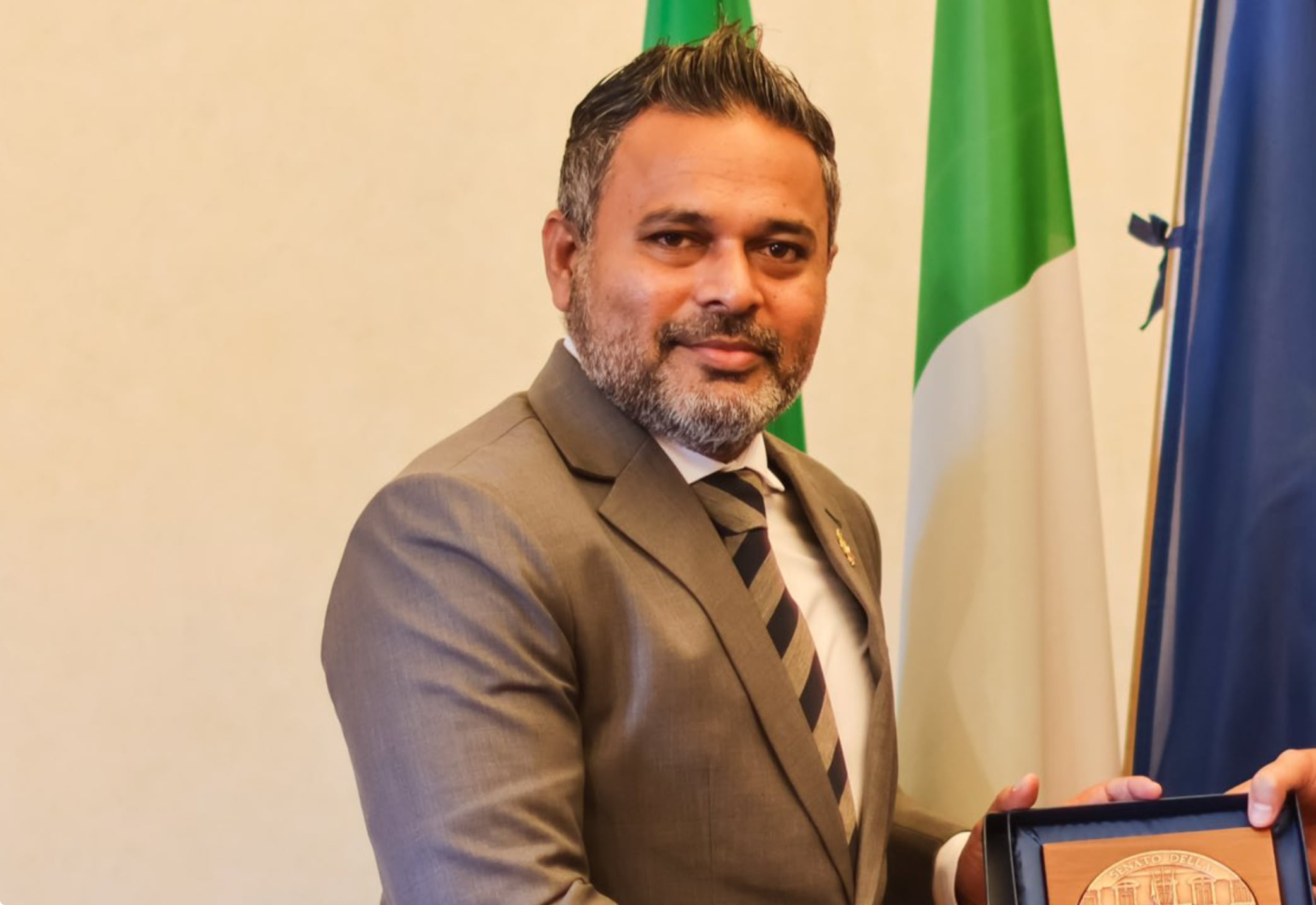 މަސް ޕްރޮސެސް ކުރުމުގެ ޤާބިލުކަން ފަސް ގުނައަށްވުރެ އިތުރުކުރުމަށް އަމާޒު ހިފައިފި