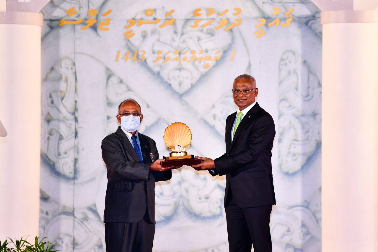 ޚާއްޞަ އިނާމަށް ނަން ހުށަހަޅުއްވަން ބޭނުންފުޅުވާ ބޭފުޅުންނަށް މަޢުލޫމާތުދެއްވުމުގެ ބައްދަލުވުމެއް