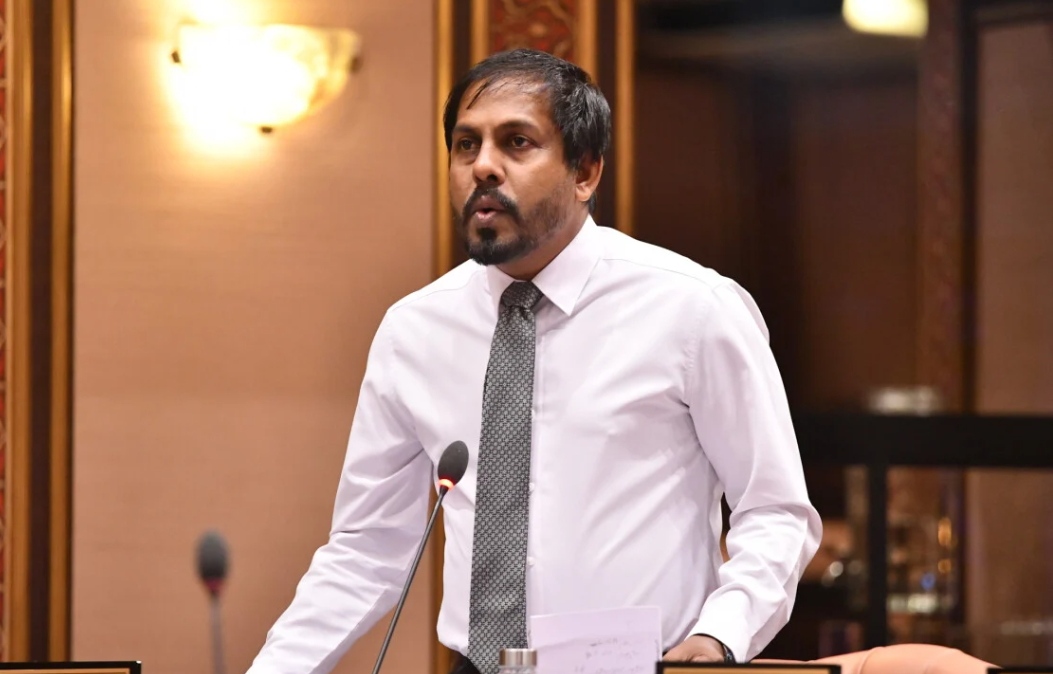 ޓެކުހަށް ބަދަލު ގެނަޔަސް އިންތިހާބަށް އަސަރެއް ނުކުރާނެ: މެމްބަރު އިސްމާއިލް