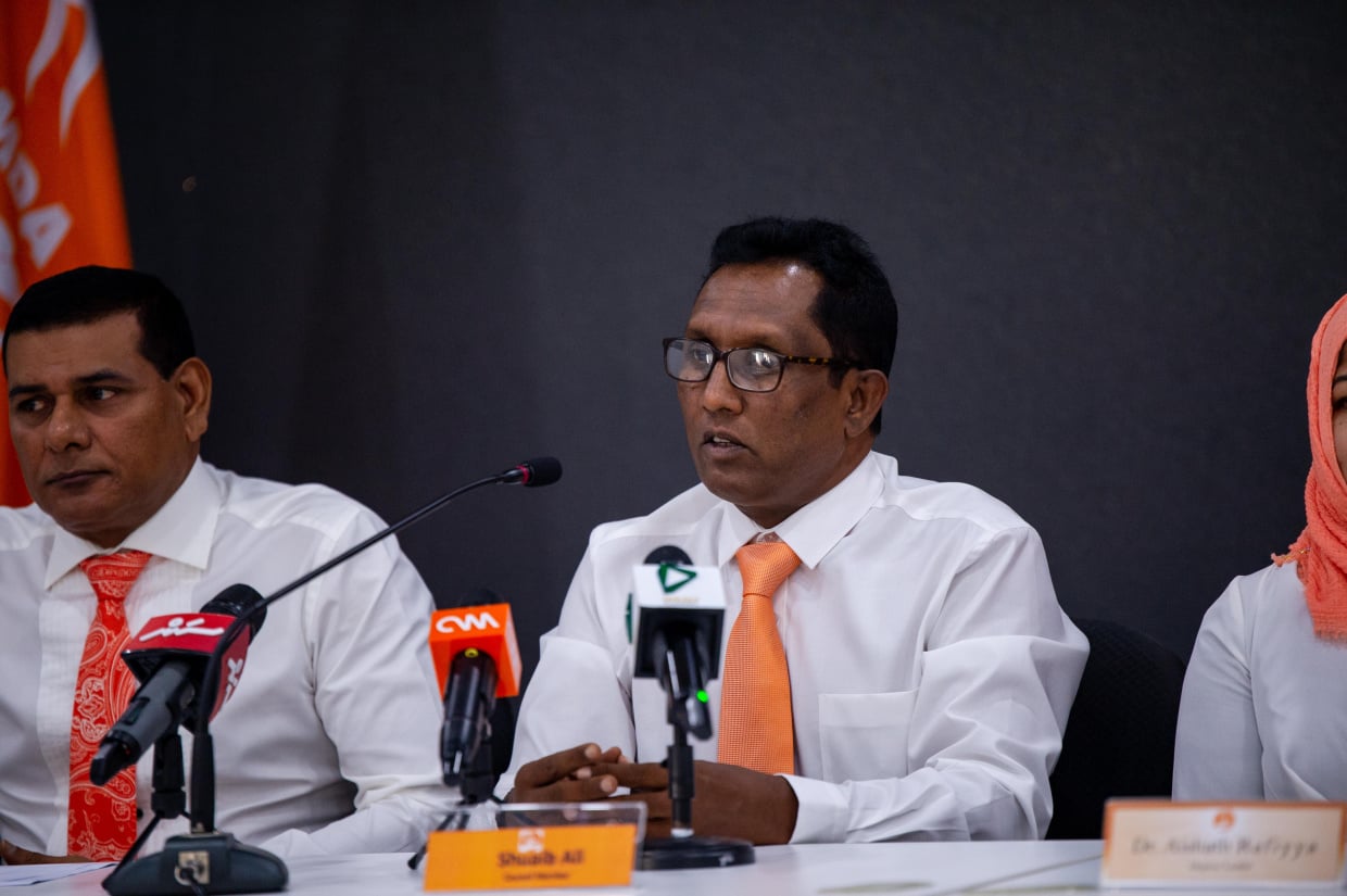 މާލޭ މީހުން އެދުނު ހުރިހާކަމެއް ރައީސް ޞާލިޙް ވަނީ ކޮށްދެއްވާފައި: ފުރަހަނި ޝުޢައިބު