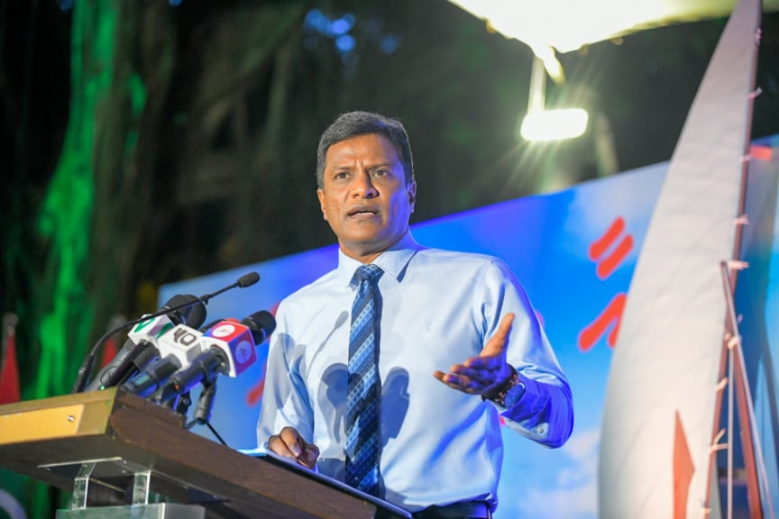 އުމަރުގެ ރައްދު މާރިޔާއަށް: ދަރަނި އުފައްދައި ކޮރަޕްޝަން ހިންގީ ސިޔާސީ ޕާޓީތަކުން