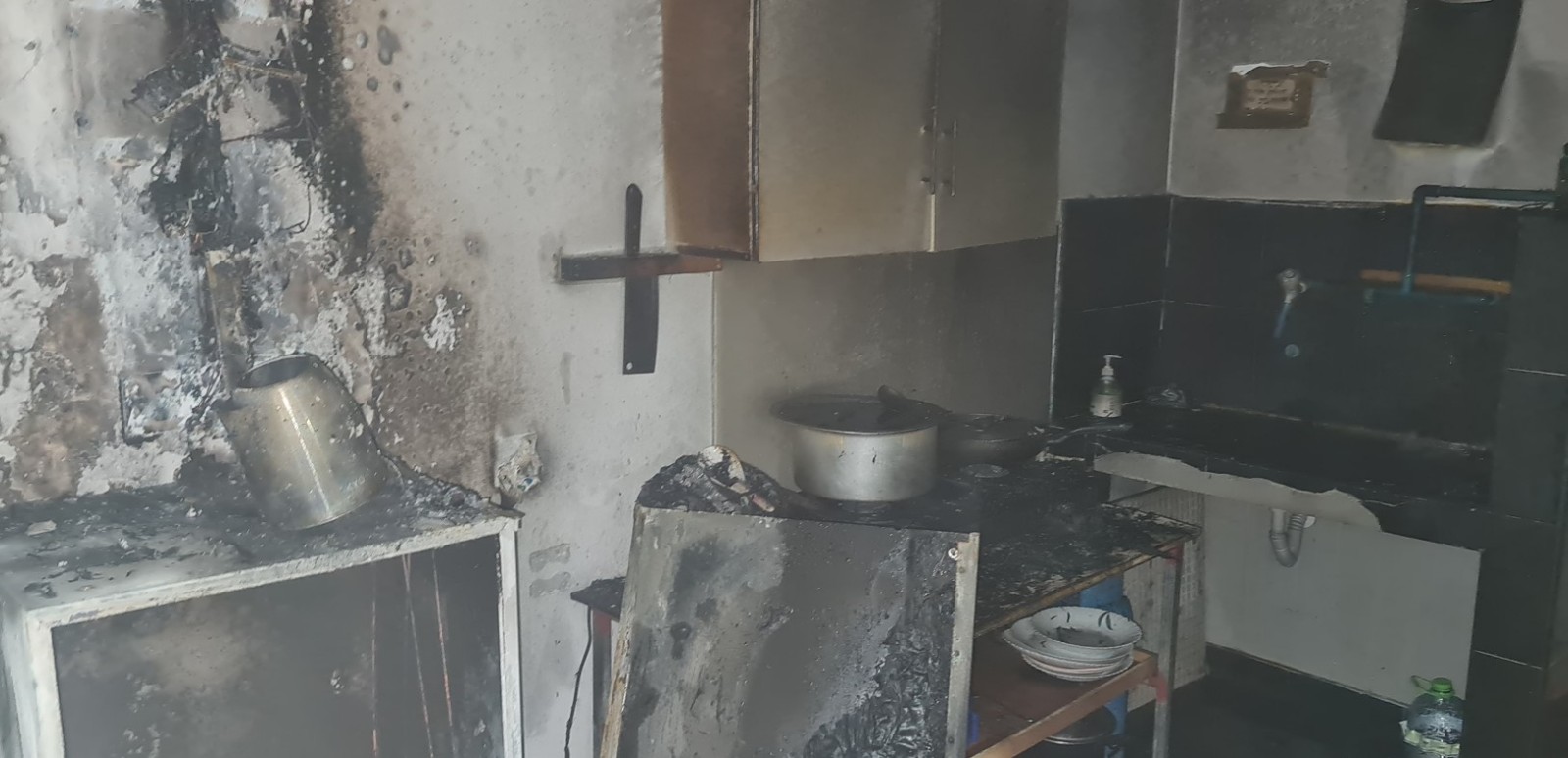 އަލިކިލެގެފާނު މަގުގައިހުރި ގެއެއްގައި އަލިފާނުގެ ހާދިސާއެއް ހިނގައިފި