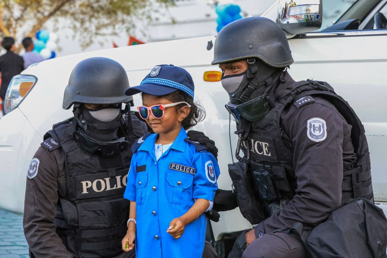 ފުލުހުންގެ އުޅަނދުތައް ދައްކާލުމުގެ ހާއްސަ ހަރަކާތެއް މިއަދު ހުޅުމާލޭގައި