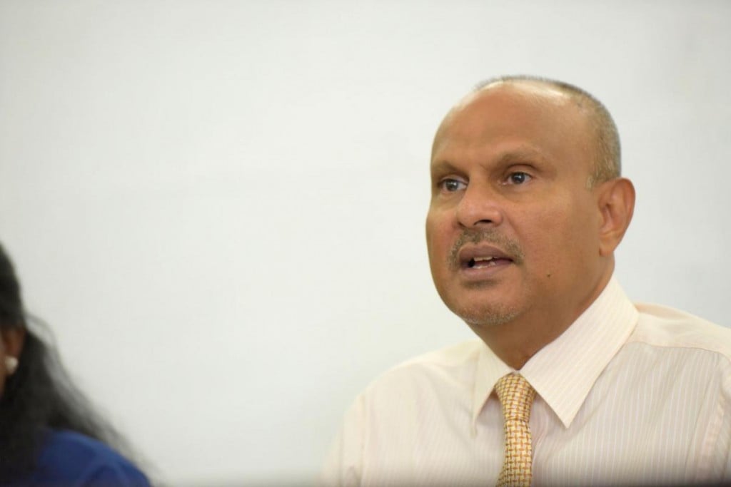 އެއް ދުވަހެއްގައި އިންތިޚާބުތައް ބޭއްވުމުން ރައްޔިތުންގެ ބައިވެރިވުން އިތުރުވާނެ: މުޙައްމަދު ޝިހާބު