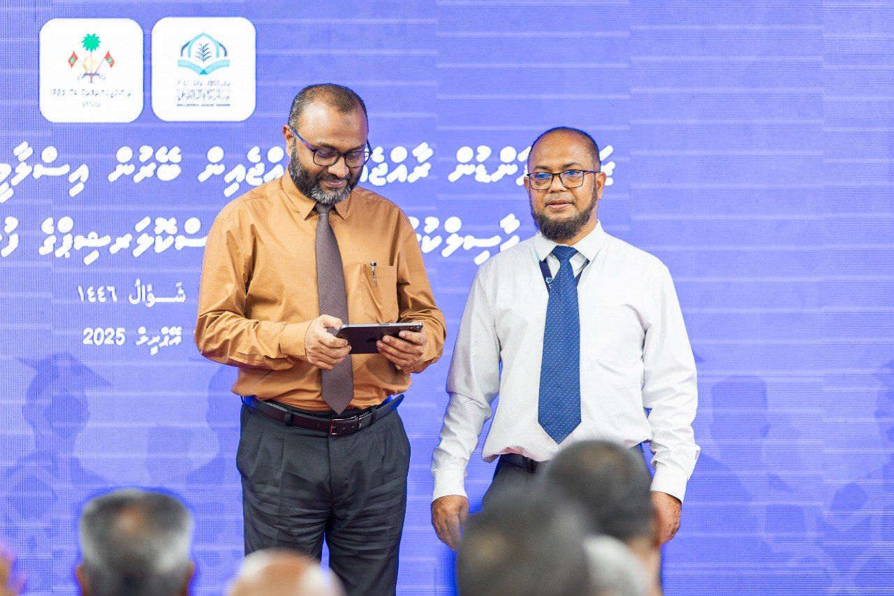 ރާއްޖެއިން ބޭރުން ކިޔެވޭ ގޮތަށް ޒަކާތު ފަންޑުން 50 ސްކޮލަޝިޕް ހުޅުވާލައިފި