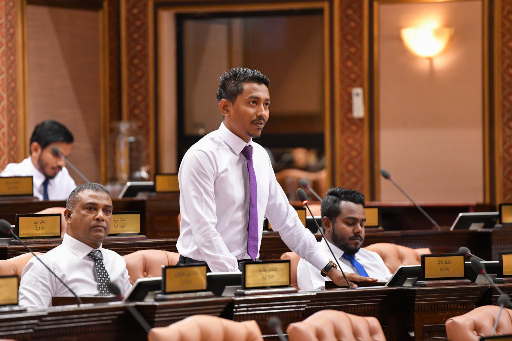 ވައްކަން ބަލަން ފެށުމުން އެކަމާ ދެކޮޅަށް މަޖިލިސް މެންބަރުން މަސައްކަތް ކުރެއްވުމަކީ ހިތާމަހުރި ކަމެއް: މަމްދޫހު
