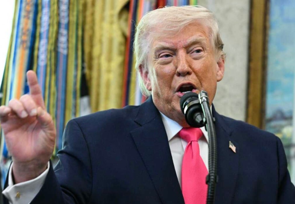 ހޮރްމުޒް ކަނޑުއޮޅީގެ ނަން، "ސްޓްރެއިޓް އޮފް ޓްރަމްޕް" އަށް ބަދަލުކުރަން އުޅޭ ކަމުގެ އިޝާރާތެއް ޓްރަމްޕް ކޮށްފި