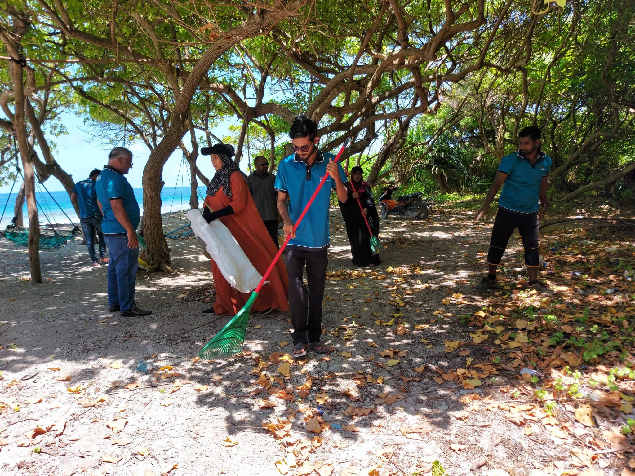 ފޯކައިދޫ ފެނަކަ ޓެކްނީޝަނަކު ކުނިކަހަން އަންގައިފި