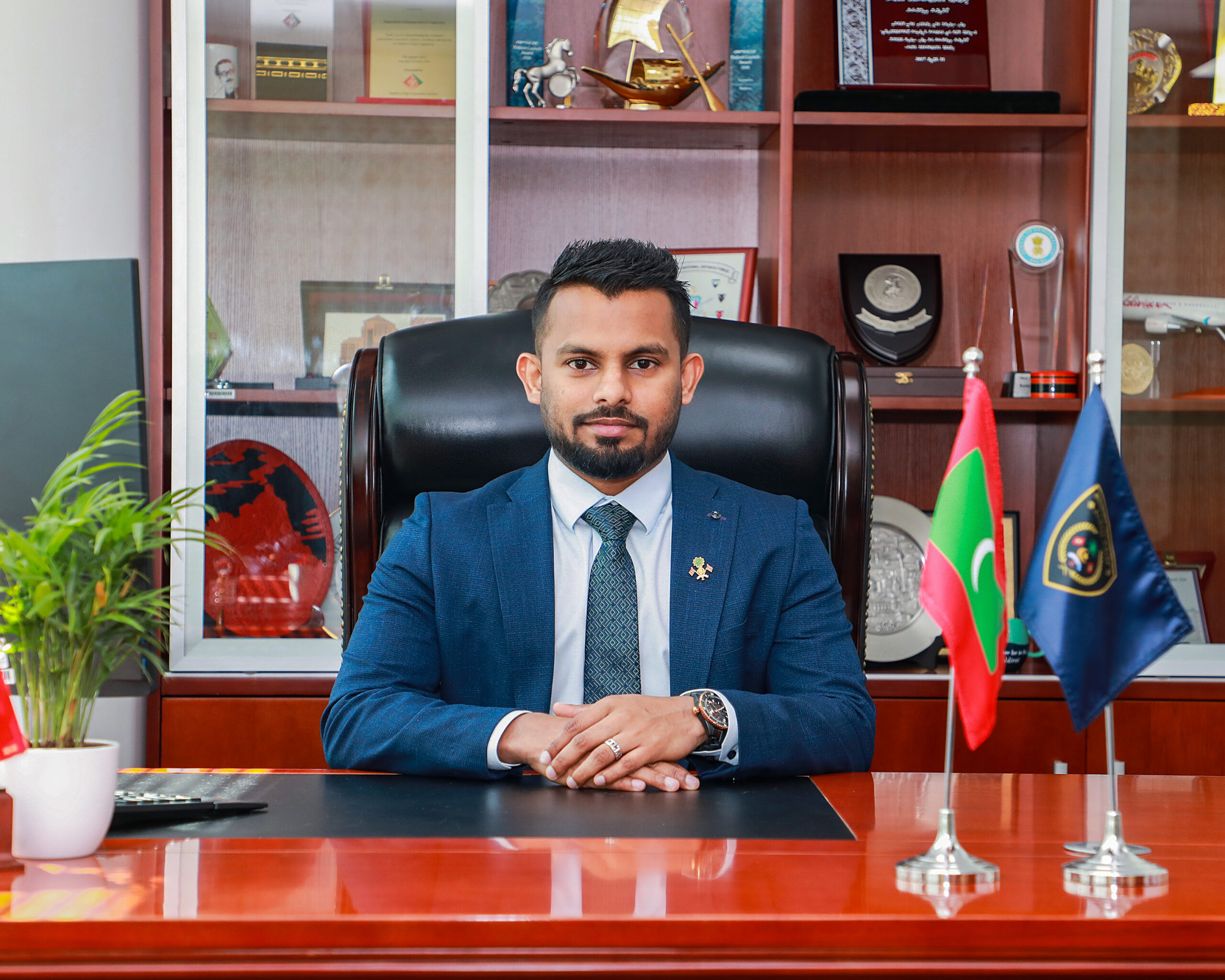 ވަގުތު ފާއިތުވުމުގެ ކުރިން ހަގީގަތާ ކުރިމަތިލާންޖެހޭ: ޝަމްޢާން