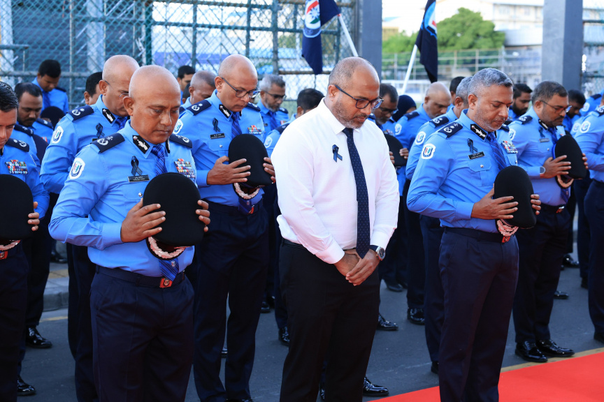 ޕޮލިސް މެމޯރިއަލް ޑޭ ފާހަގަކުރުމަށް ބޭއްވި ރަސްމިއްޔާތު، ފޮޓޯ: ފުލުހުން