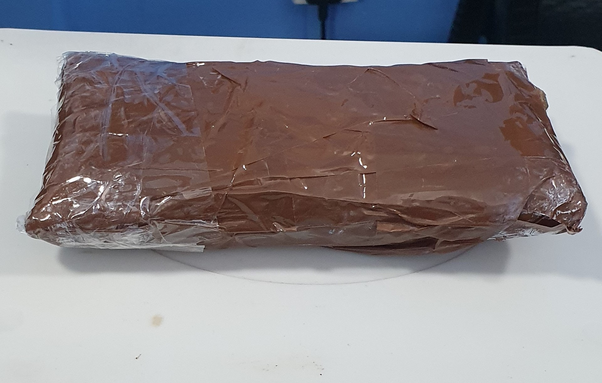 ރާއްޖެއަށް އަލަށް އެތެރެކުރަން އުޅުނު މަސްތުވާ އެއްޗެއް އަތުލައިގެންފި