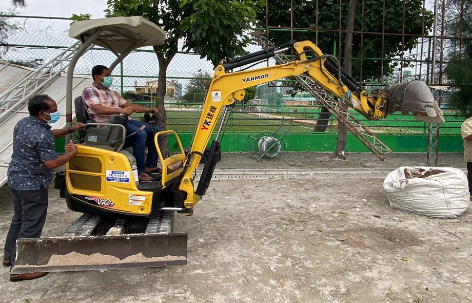 24 އަހަރަށް ފަހު ކުޅިވަރު އެކުވެނީގައި އޮންނަ ދުވާ ޓްރެކް އައު ކުރަނީ