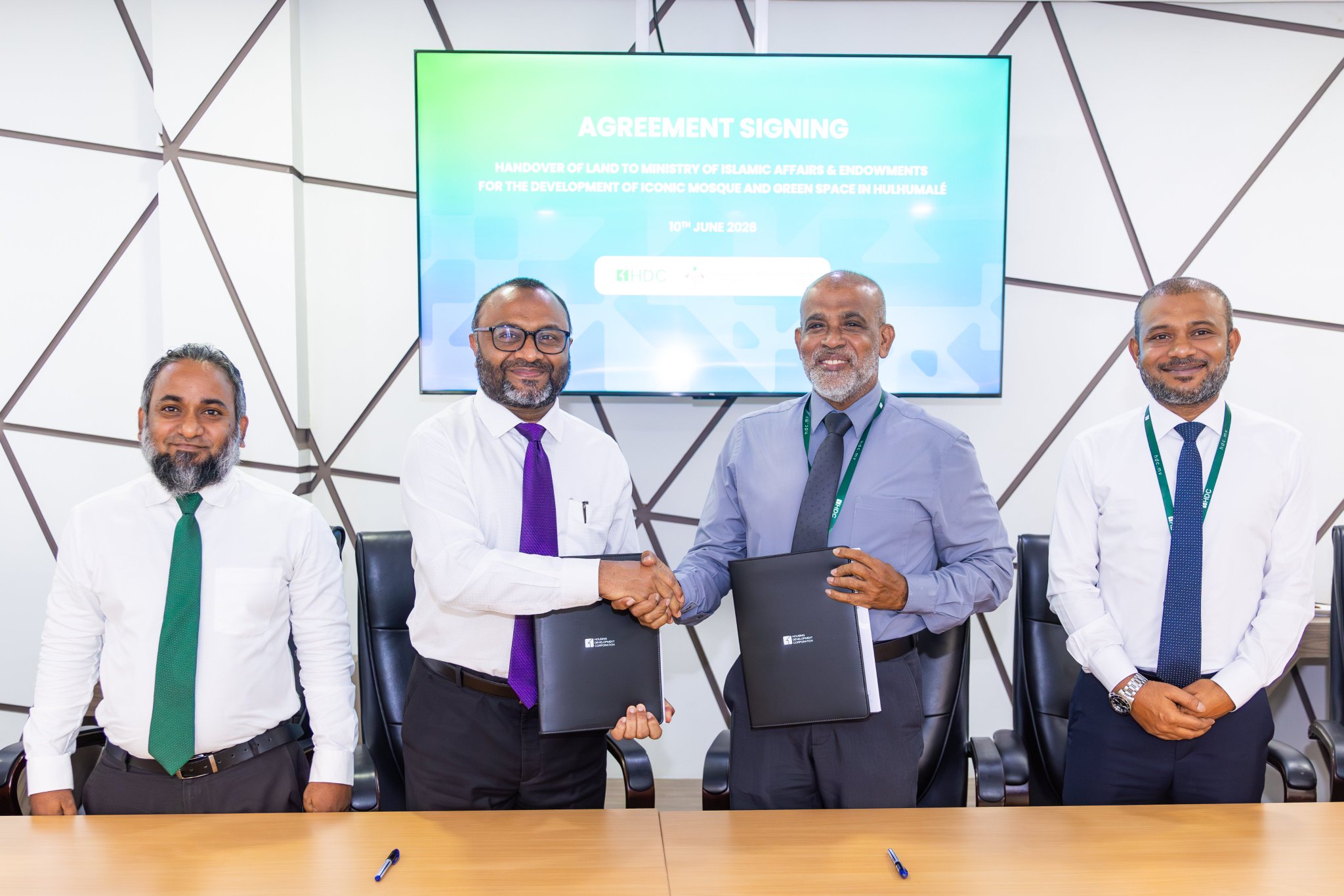 ބޮޑު މިސްކިތުގެ ބިން އިސްލާމިކް މިނިސްޓްރީއާ ހަވާލުކޮށްފި