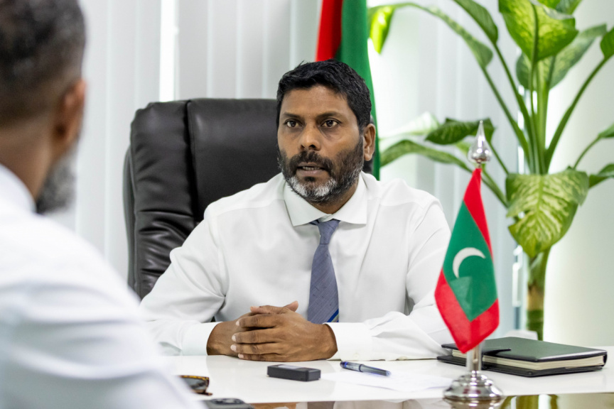 މިއުޒިކް ޝޯ ސަރުކާރުން ނުހުއްޓުވާ ކަމަށާއި، އެދުނީ ތަން ބަދަލުކުރަން ކަމަށް މިނިސްޓްރީން ބުނެފި