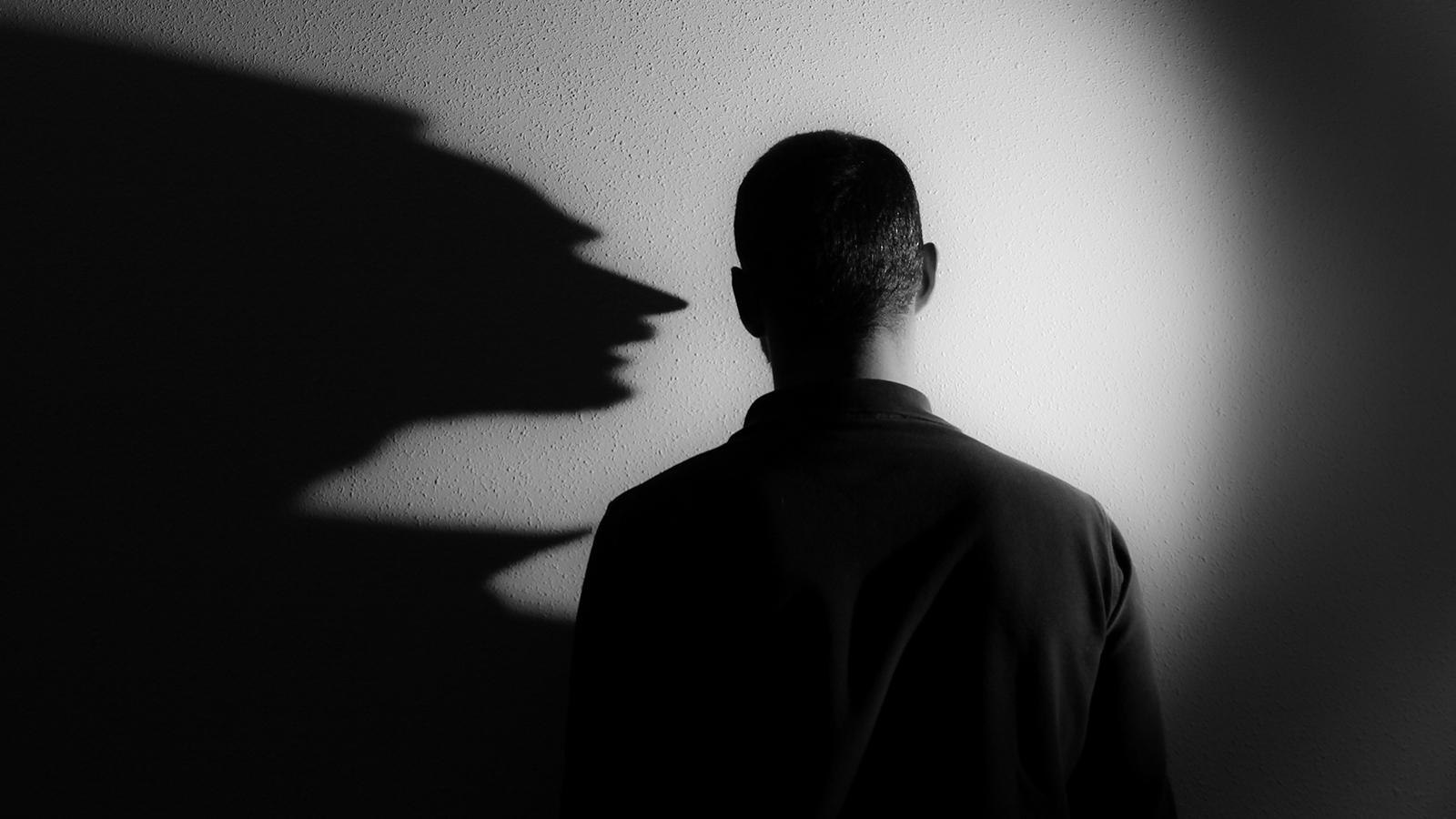 ހިމޭން ގާތިލު: ގަނާގެ ޝިކާރައަކަށްވާ މީހުން އުފުލާ ހިތްދަތި ވޭން