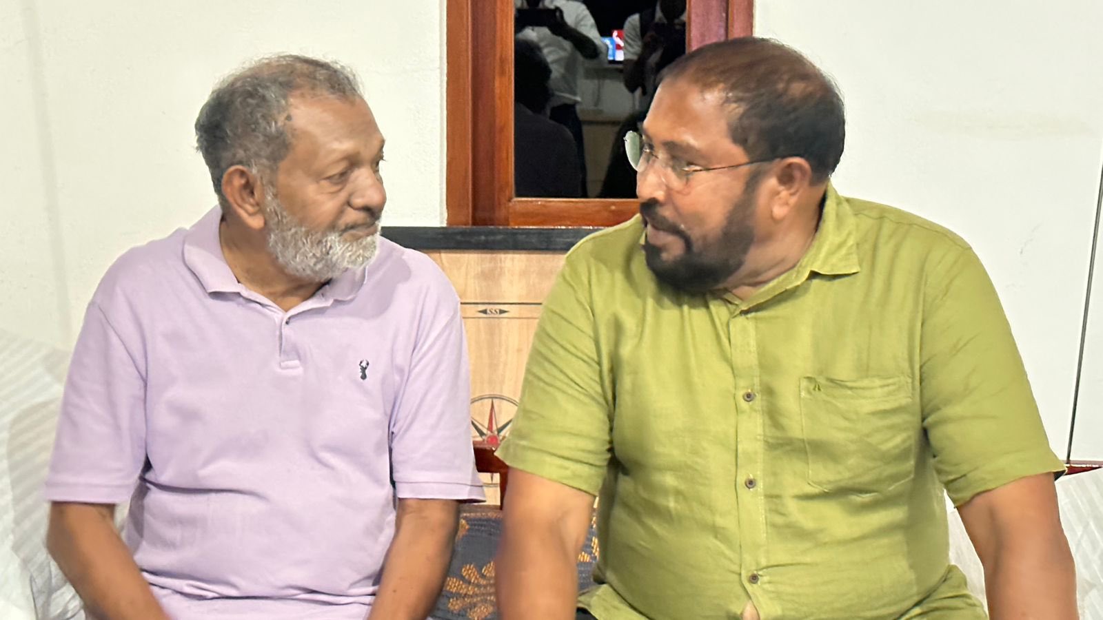 ޤާސިމް، ނައިބު ރައީސް ފައިސަލް ނަސީމްގެ ބައްޕައާ ބައްދަލުކުރައްވައިފި